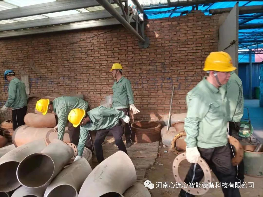心連心智能裝備黨支部開展到“生產(chǎn)中去！”活動